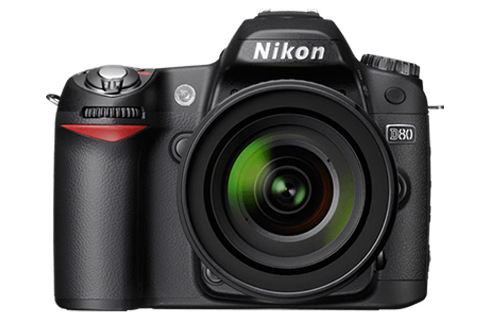 Máy ảnh Nikon D80 sản xuất 2006